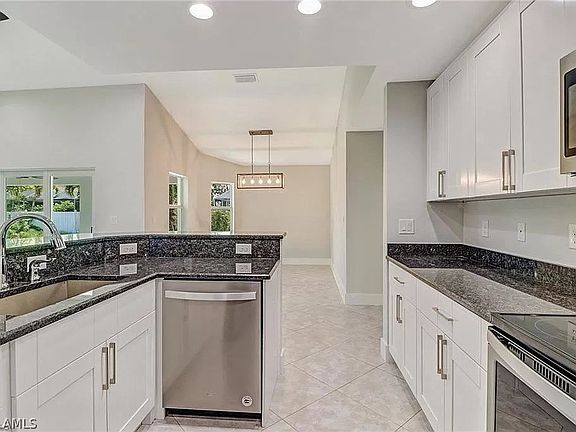 5th image of 2536 SW 11th Court Cpe