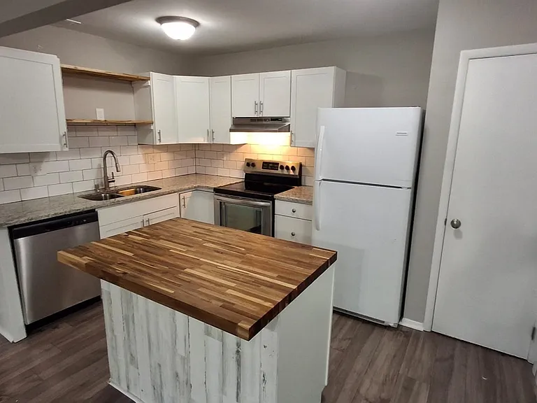 2709 Lantern Walk SE #A — Photo 3