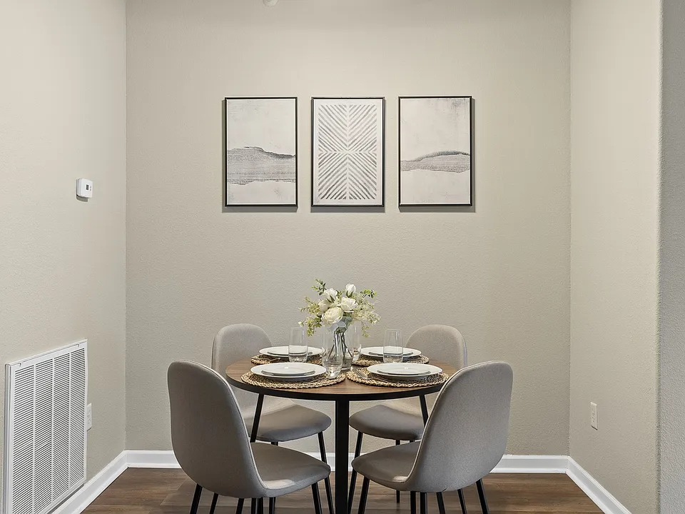 2bd 2ba - Premium Unit