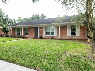 5407 Rutherglenn Dr, Houston, TX 77096