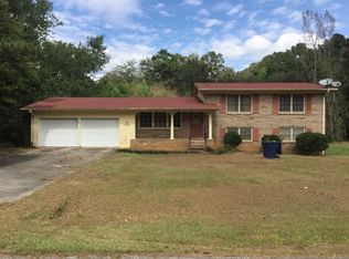 3905 Russell Dr, Anniston, AL 36207