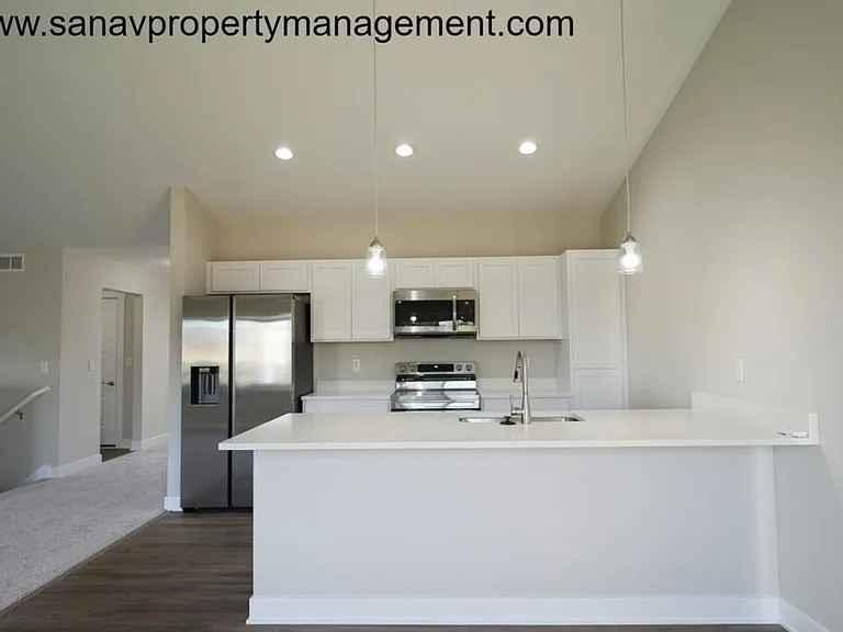 700 SE Mesa Dr — Photo 14