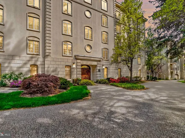 2025 S Queen St APT 233, York, PA 17403