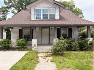 114 Hobbs Ave, Thomasville, NC 27360