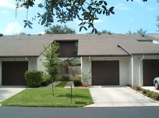 2020 Colonial Rd E #5, Fort Pierce, FL 34982