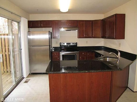 3rd image of 2650 Cedar Elm Dr