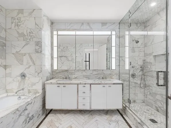 100 Barclay Street image 8 of 12