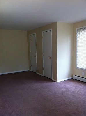 4th image of 503 Harvard Ln APT 2W