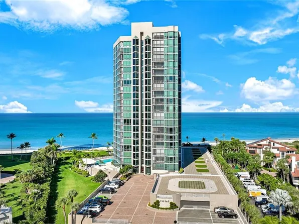 4651 Gulf Shore BLVD N #207, NAPLES, FL 34103