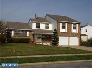 106 Longstone Dr, Cherry Hill, NJ 08003