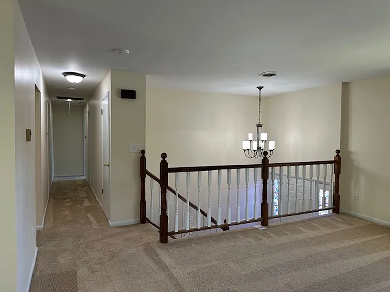 307 Evergreen St — Photo 6