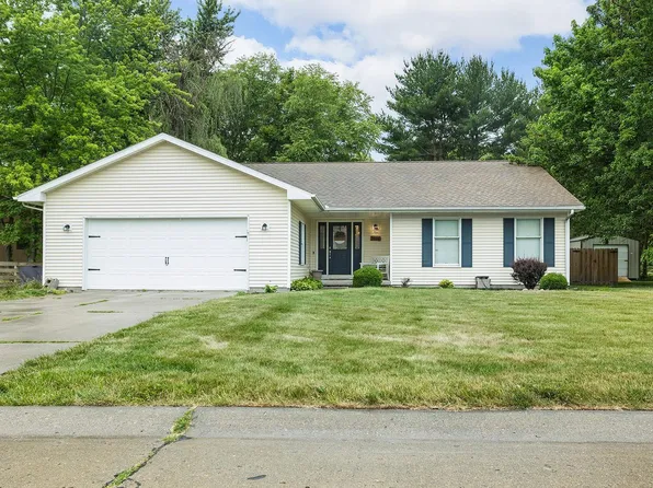 5936 Look Out Dr, West Lafayette, IN 47906