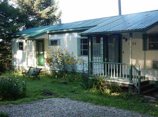 1004 Bushey Hill Rd, Newport, VT 05855