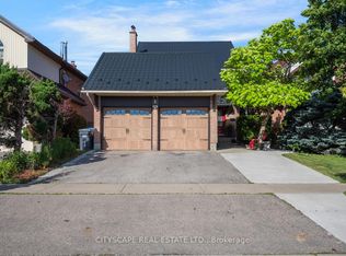 301 Kingsbridge Garden Cir, Mississauga, ON L5R1L2