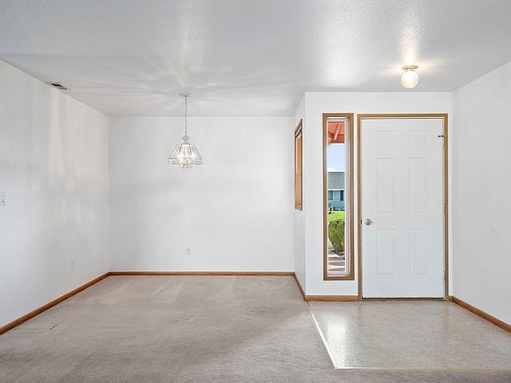4th image of 6515 Fenway Dr