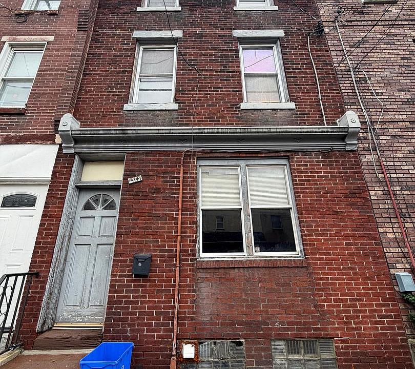 1st image of 3141 Richmond St