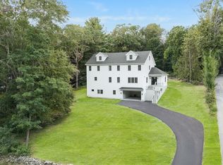 271 Diddell Rd, Poughkeepsie, NY 12603