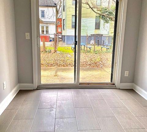 3rd image of 59 Kensington Ave #1