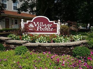 33 Inverness Dr, Edison, NJ 08820