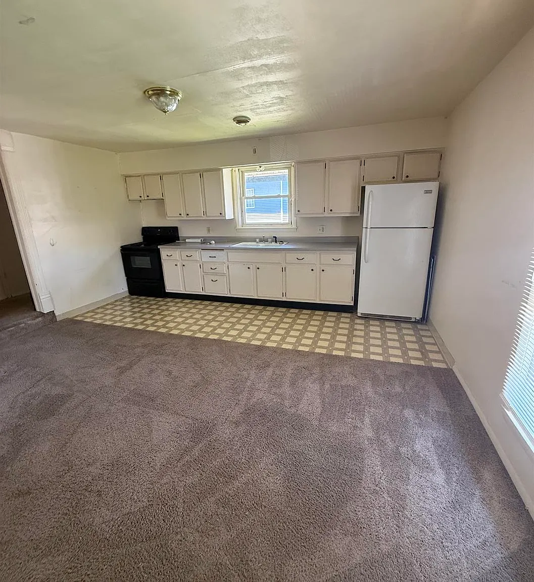 533 W Cherry St, Lancaster, WI 53813 — Photo 1