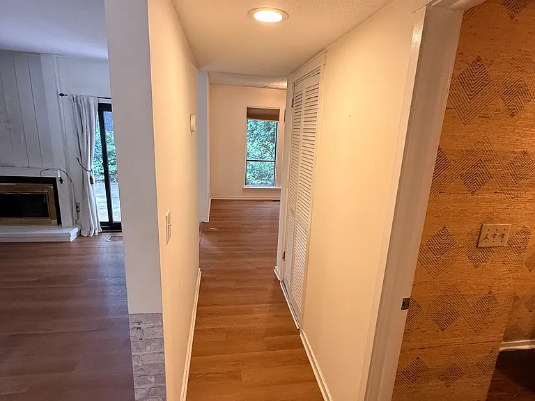 22 Sycamore Ln #22 — Photo 17