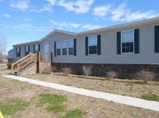 702 Maynard Blvd, Jacksonville, NC 28546