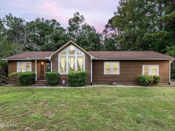 338 N Colony Circle N, Wilmington, NC 28409