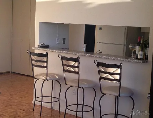 Rented by Anchor Associates | media 1