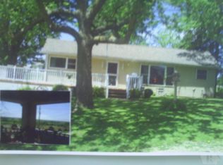 3569 Highway 16, Wever, IA 52658