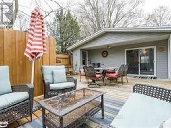 435 Napier St #B, Collingwood, ON L9Y 3T8