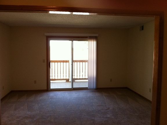 4th image of 13122 Richland Ave APT 3