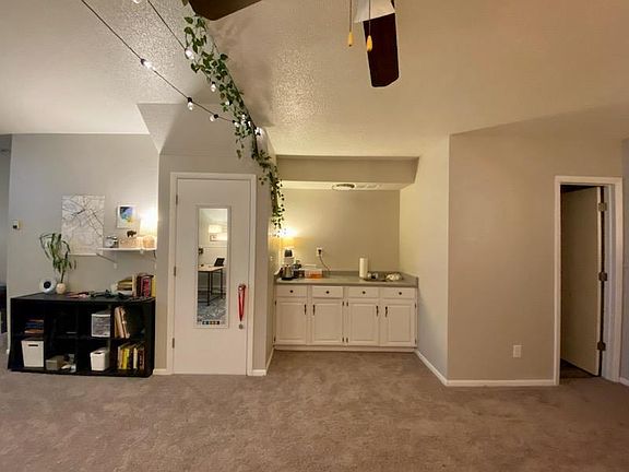 2nd image of 2122 28th Ave APT A