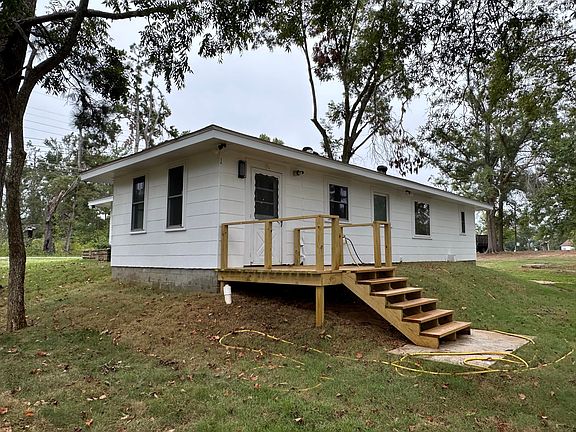 5th image of 205 Jacinto Rd