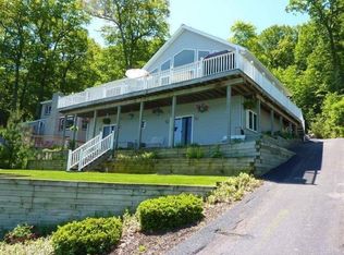 311 Burgess Lake Rd, Greenville, MI 48838