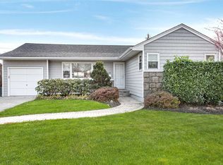 2170 Jacqueline Ave, Bellmore, NY 11710