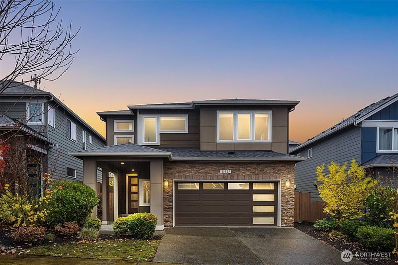 3rd image of 13327 188th Avenue SE