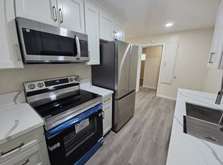 426 E 8th St APT 1, Davis, CA