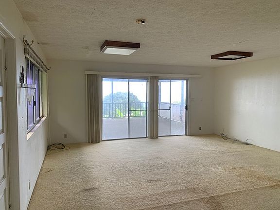 Additional Living Room
