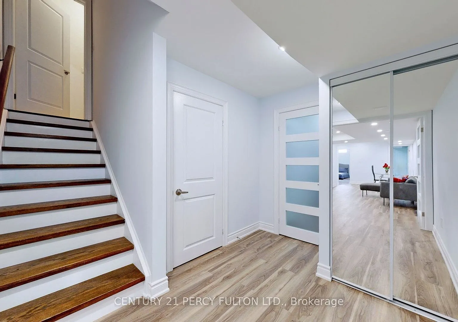 2 bed, $1,795 — Photo 2