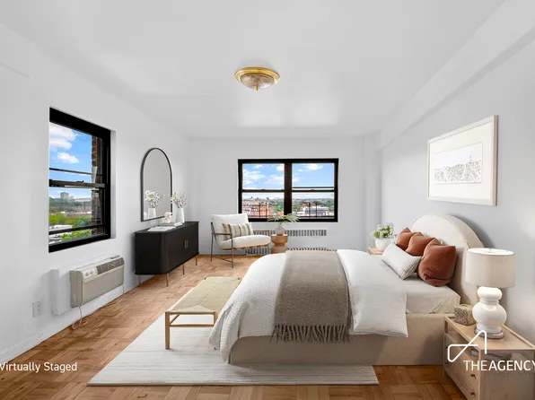 303 Beverly Road image 6 of 9