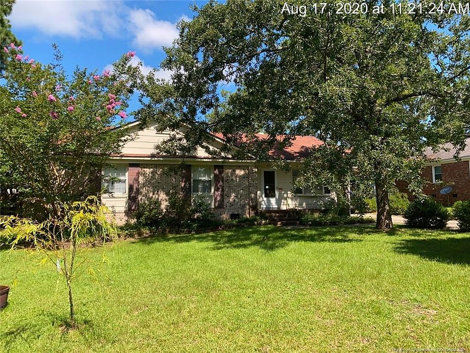 1st image of 451 Deerpath Dr