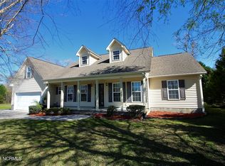 120 Bur Oaks Blvd, Newport, NC 28570