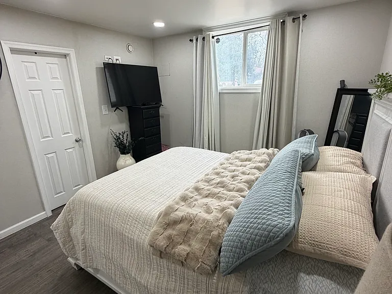 2690 Seville Cir — Photo 13