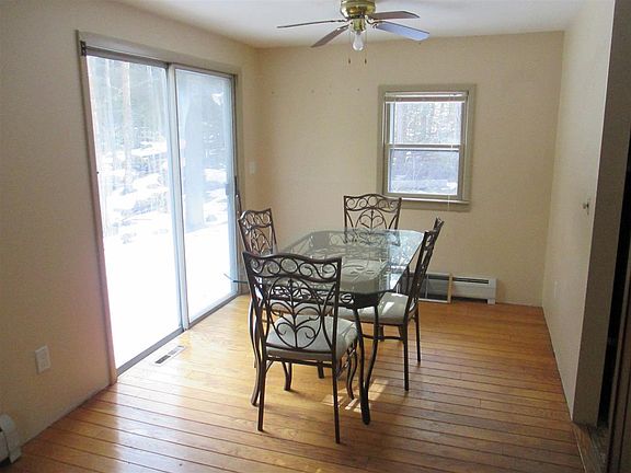 5th image of 43 Hallwood Dr