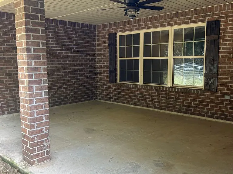 143 Hazel Ln — Photo 11
