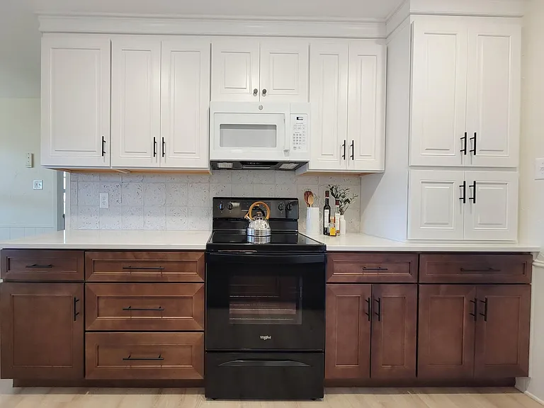 720 Huntwich Dr — Photo 11