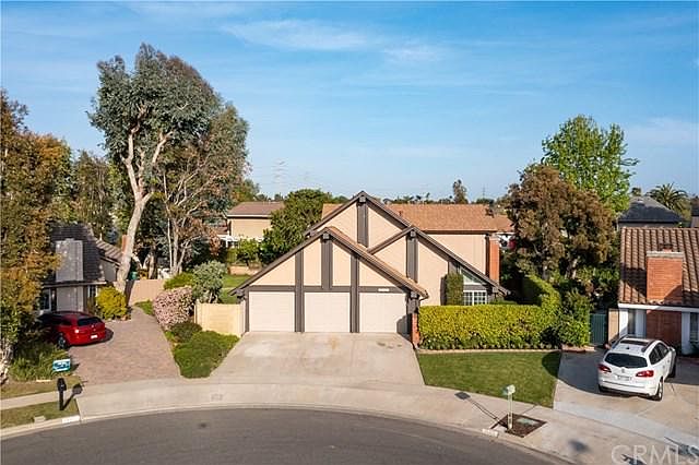 1st image of 15162 Champagne Cir