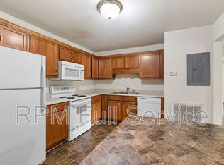 418 Jack Miller Blvd APT D, Clarksville, TN 37042