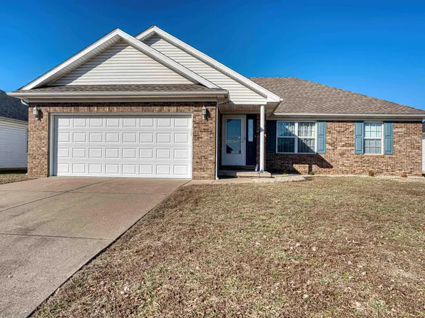 12400 Canyon Rock Dr, Evansville, IN 47725