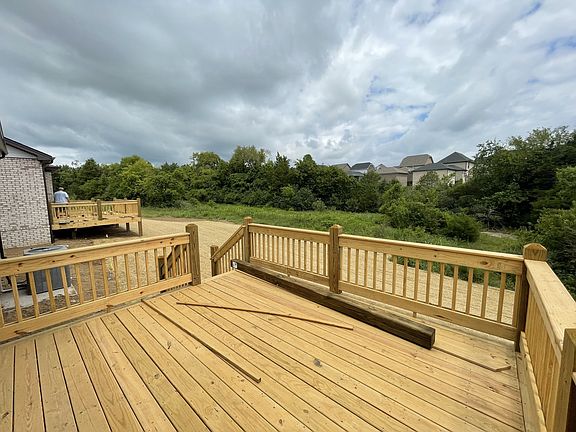 5th image of 1104 Anson St Lot 166